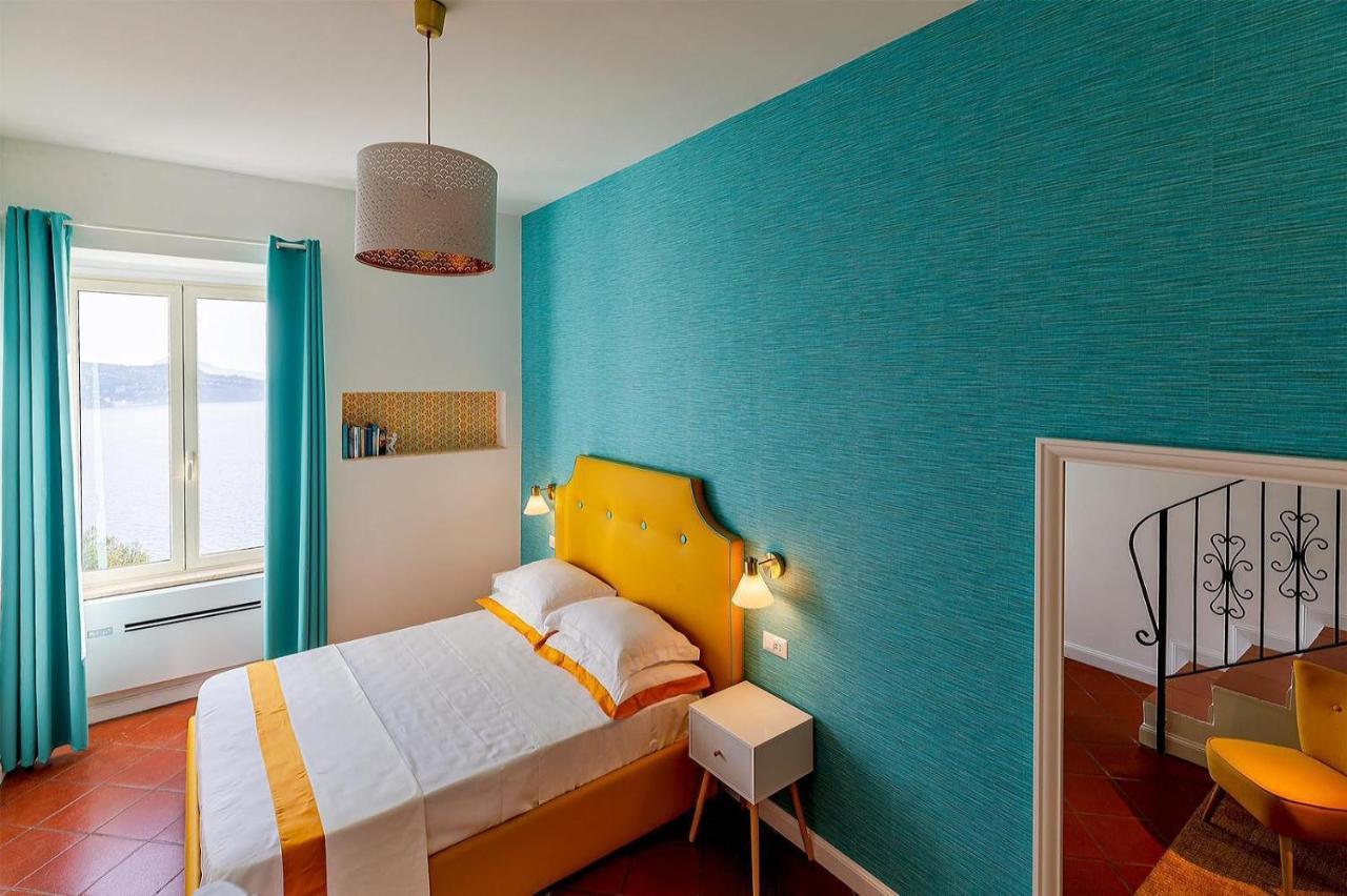 Apartamento Bella Vista House-Sorrento Coast - Free Parking-Solarium Vico Equense Exterior foto